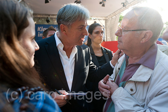 0CK110819D033CARO.JPG