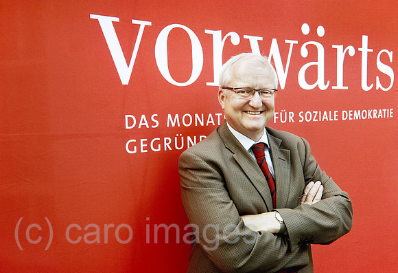 0DB100824D106CARO.JPG
