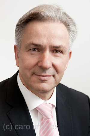 0DB101122D006CARO.JPG