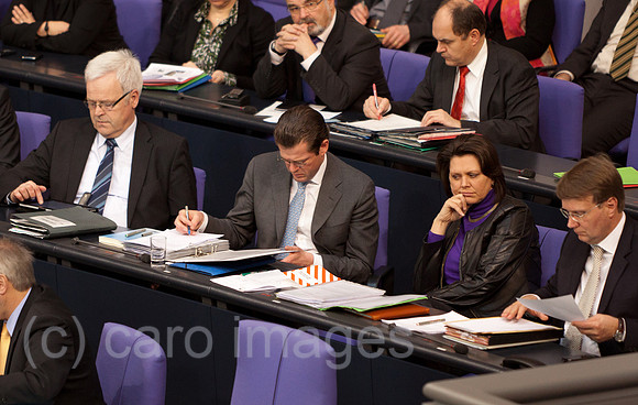 0DB110223D010CARO.JPG