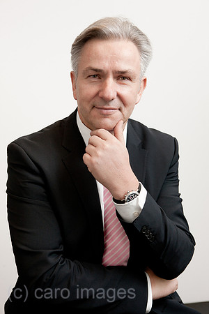 0DB101122D007CARO.JPG