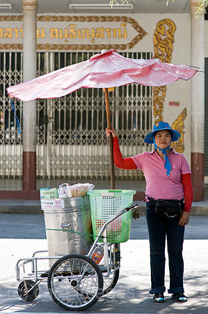 0AF100104D006CARO.JPG