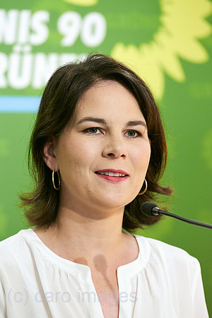 00R180604D070CAROEX.JPG