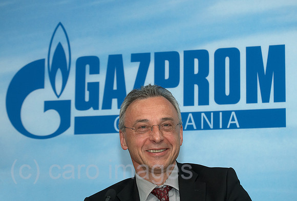 00R120620D032CARO.JPG