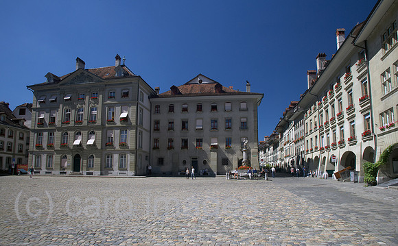 00R120827D029CARO.JPG