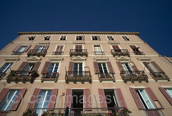 00R120530D062CARO.JPG