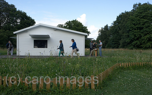 00R120810D010CARO.JPG