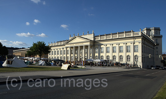 00R120810D071CARO.JPG