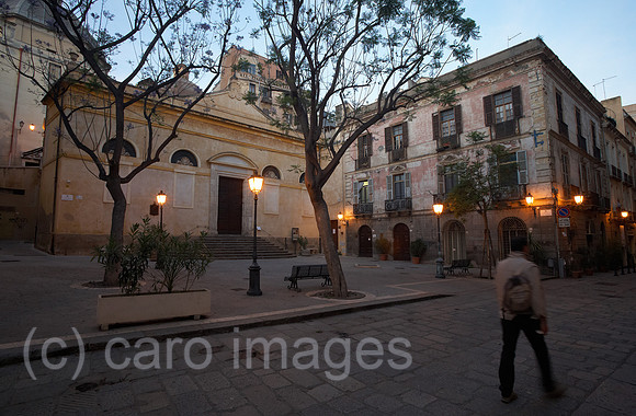 00R120529D031CARO.JPG