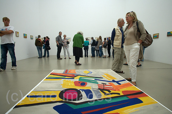 00R120811D087CARO.JPG