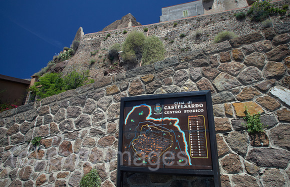 00R120523D079CARO.JPG