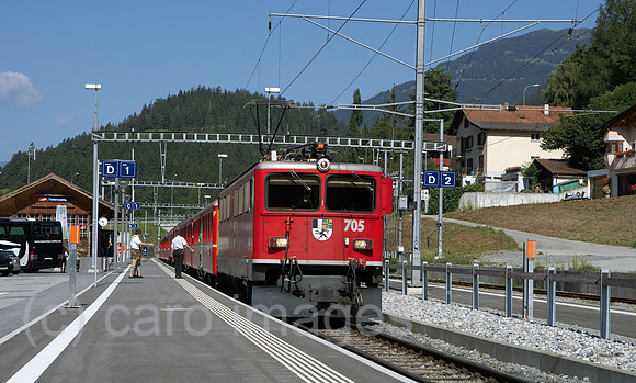00R120823D011CARO.JPG