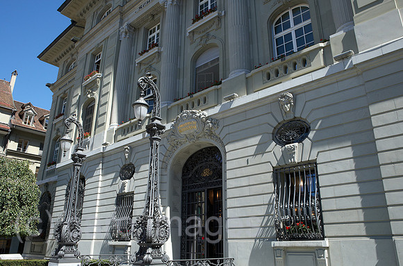 00R120827D063CARO.JPG