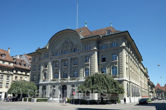 00R120827D084CARO.JPG