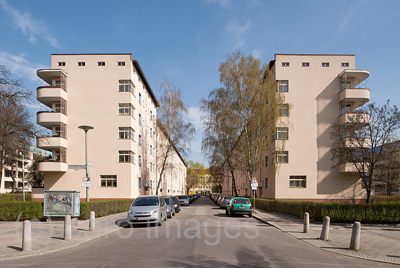 0CE110407D009CAROE.JPG