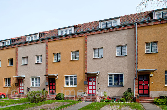 0CE110411D010CAROE.JPG
