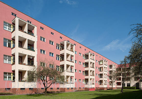 0CE110407D014CAROE.JPG