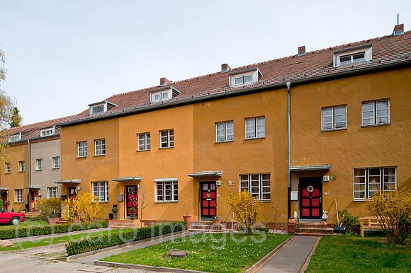 0CE110411D011CAROE.JPG