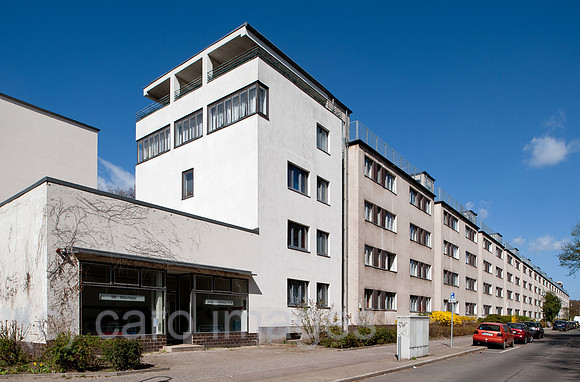 0CE110409D021CAROE.JPG