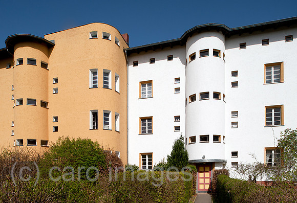 0CE110410D014CAROE.JPG