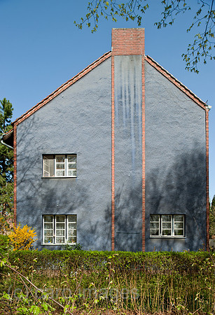 0CE110410D011CAROE.JPG