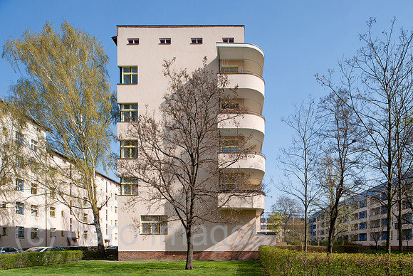 0CE110407D001CAROE.JPG