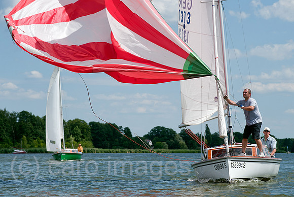 0CE110709D009CAROE.JPG