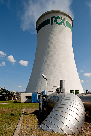 0CE110419D005CAROE.JPG