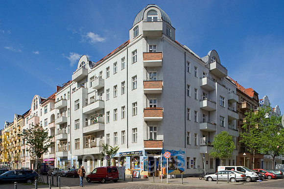 0CE110501D001CAROE.JPG