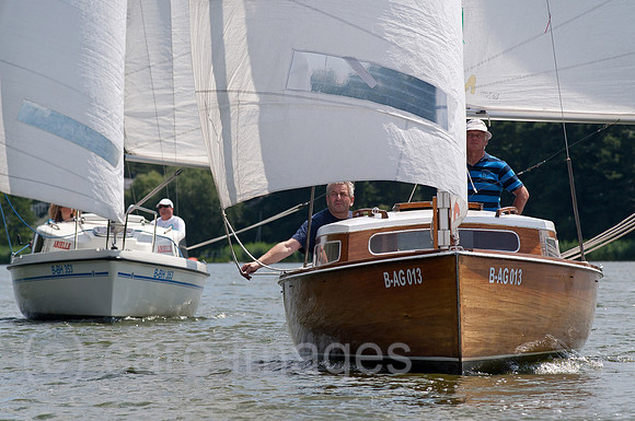0CE110709D015CAROE.JPG