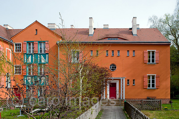 0CE110411D017CAROE.JPG