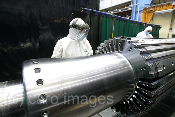 0FB051213D010CAROE.JPG