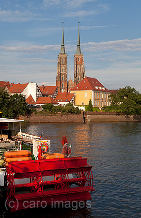 00X090621D030CARO.JPG