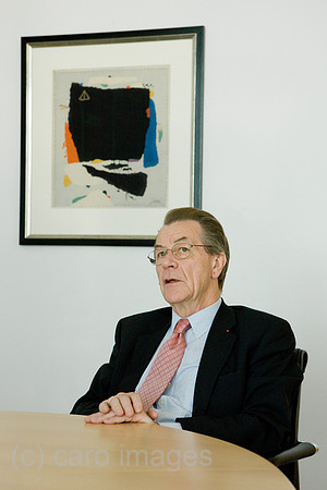0DB081020D040CARO.JPG