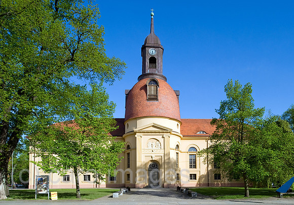 0CE100505D034CAROE.JPG