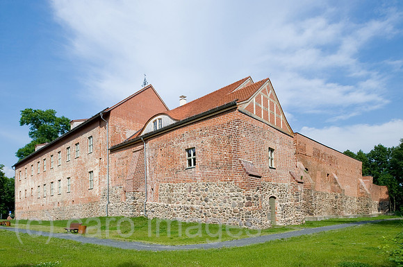 0CE100610D003CAROE.JPG