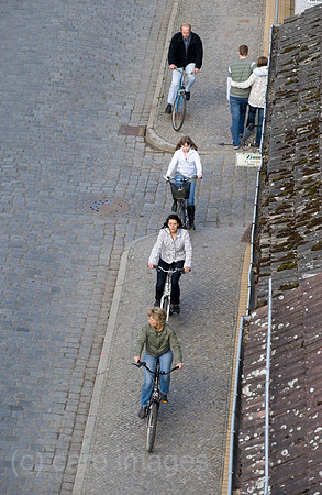 0CE100402D020CAROE.JPG