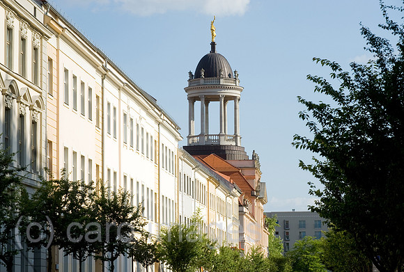 0CE100624D009CAROE.JPG