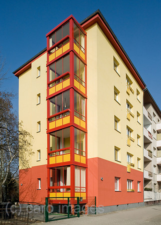 0CE100311D005CAROE.JPG