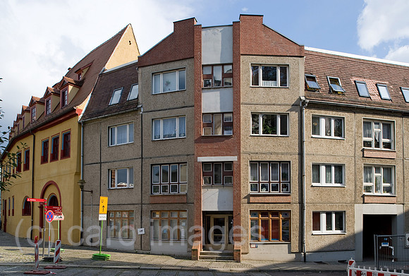 0CE100905D014CAROE.JPG