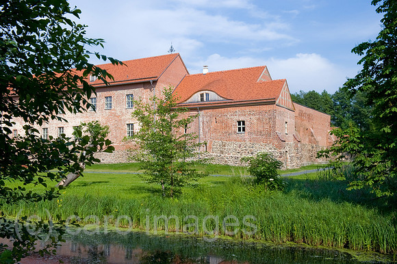 0CE100610D006CAROE.JPG