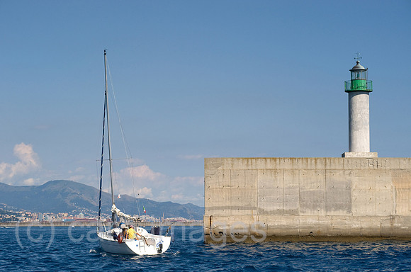0CE100731D015CAROE.JPG