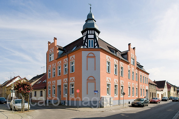 0CE100529D022CAROE.JPG