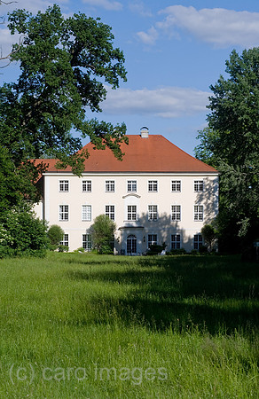 0CE100616D028CAROE.JPG