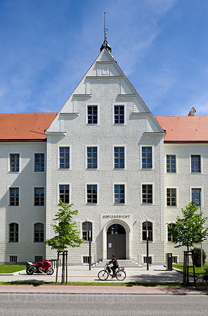 0CE100505D010CAROE.JPG