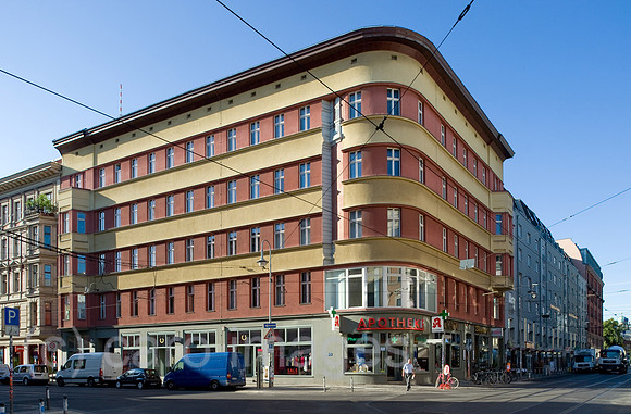 0CE100707D001CAROE.JPG