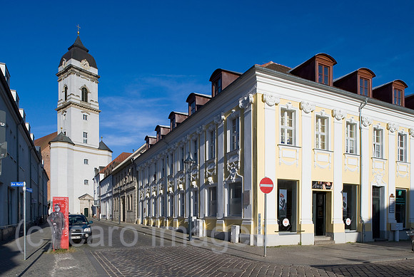 0CE100616D007CAROE.JPG
