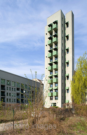 0CE100413D015CAROE.JPG
