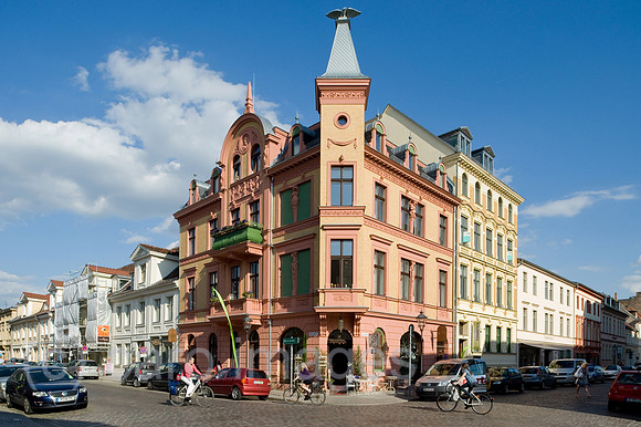 0CE100624D013CAROE.JPG