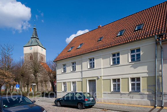 0CE100402D017CAROE.JPG